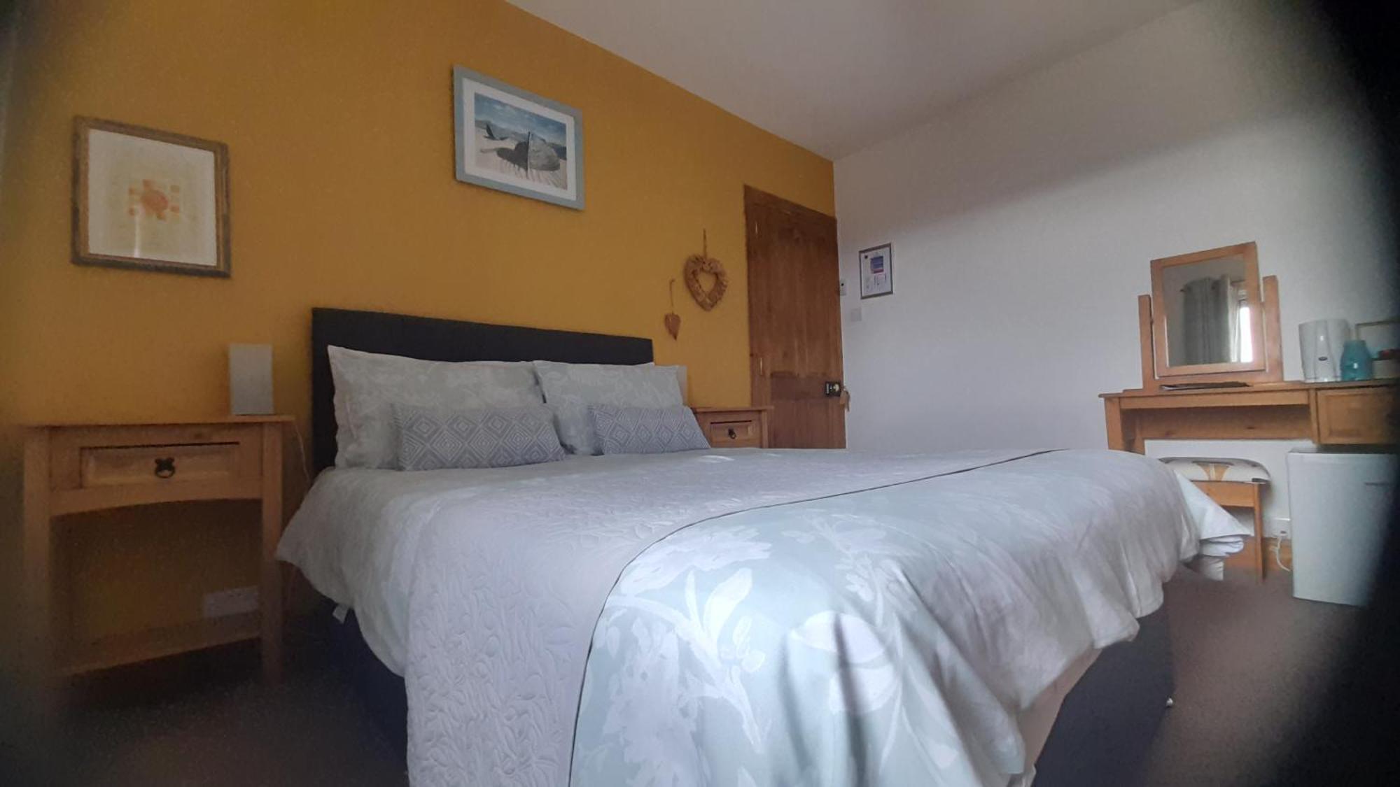 Lycia Rooms + Inverness Exterior foto